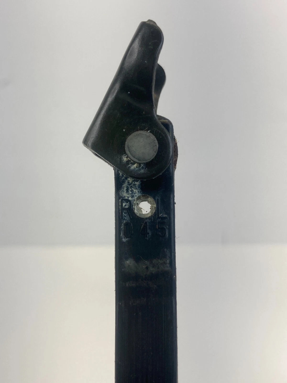 2007-2011 TOYOTA CAMRY REAR RIGHT SIDE DOOR CHECK HINGE STOPPER DETENT RR RH
