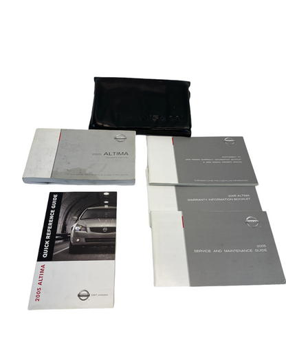 2005 Nissan Altima Owners Manual Information Guide Book Set w / Case OEM