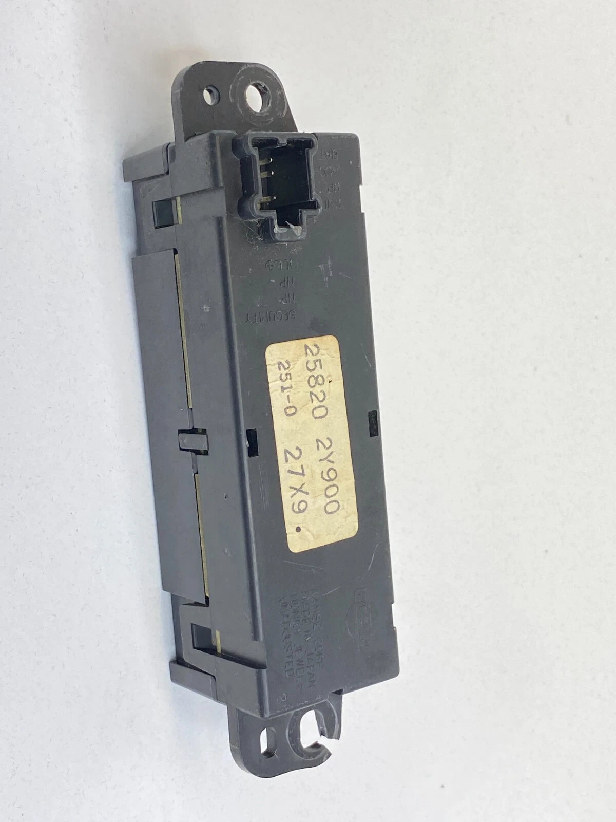 2000-2003 NISSAN MAXIMA FRONT CENTER DASH DIGITAL CLOCK DISPLAY SCREEN OEM