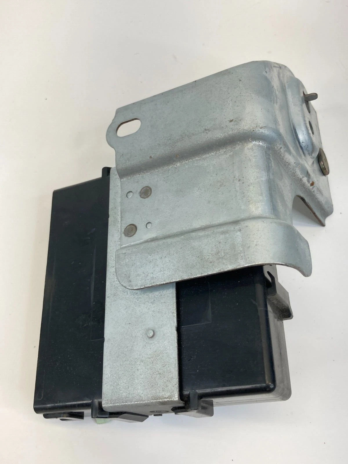 2004-2006 LEXUS RX330 HEADLIGHT HEAD LAMP LEVELING CONTROL MODULE 89940-48110