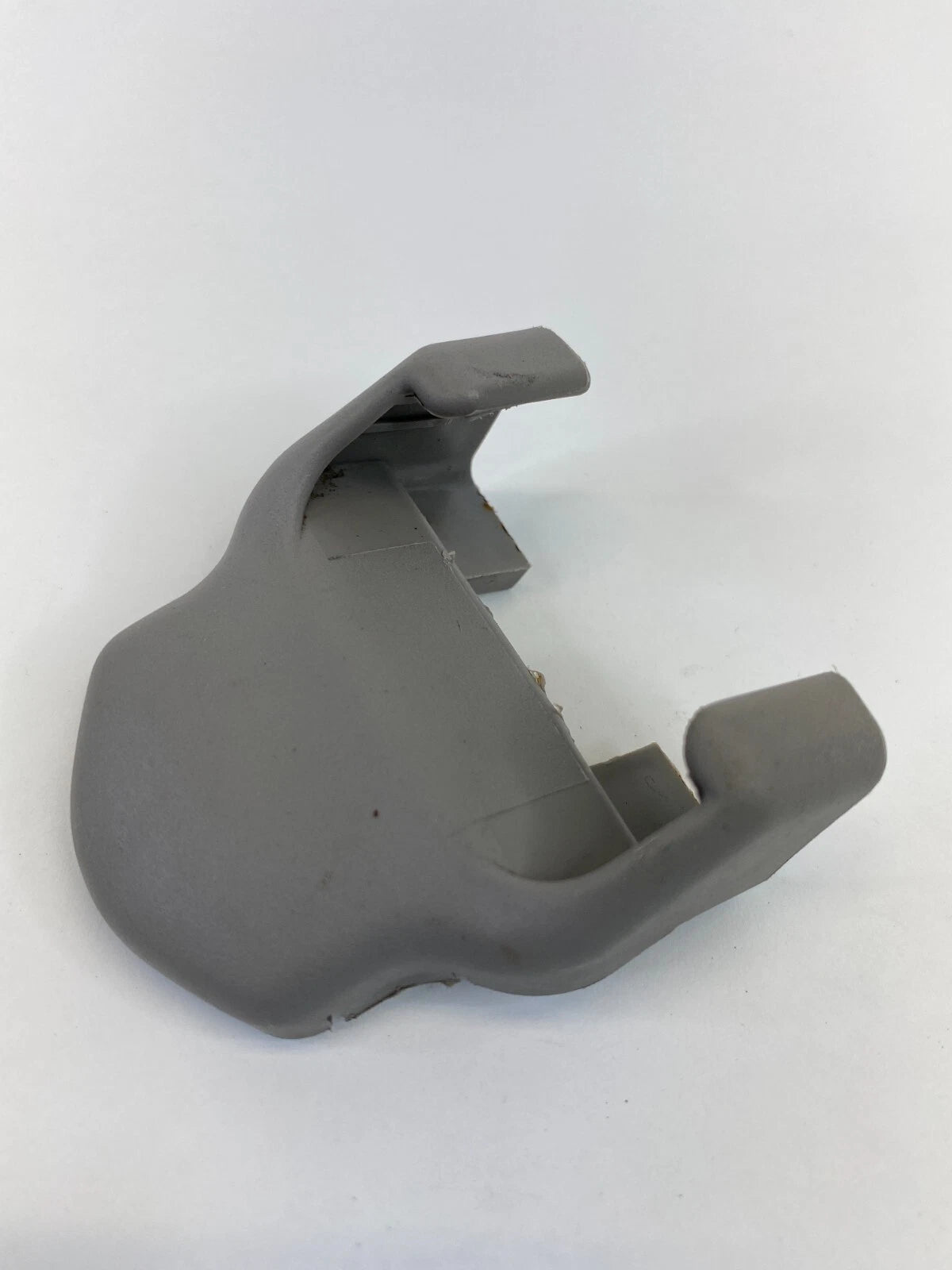 1998-2005 LEXUS GS300 FRONT LEFT DRIVER SIDE TRACK END CAP COVER 72137-30110 OEM