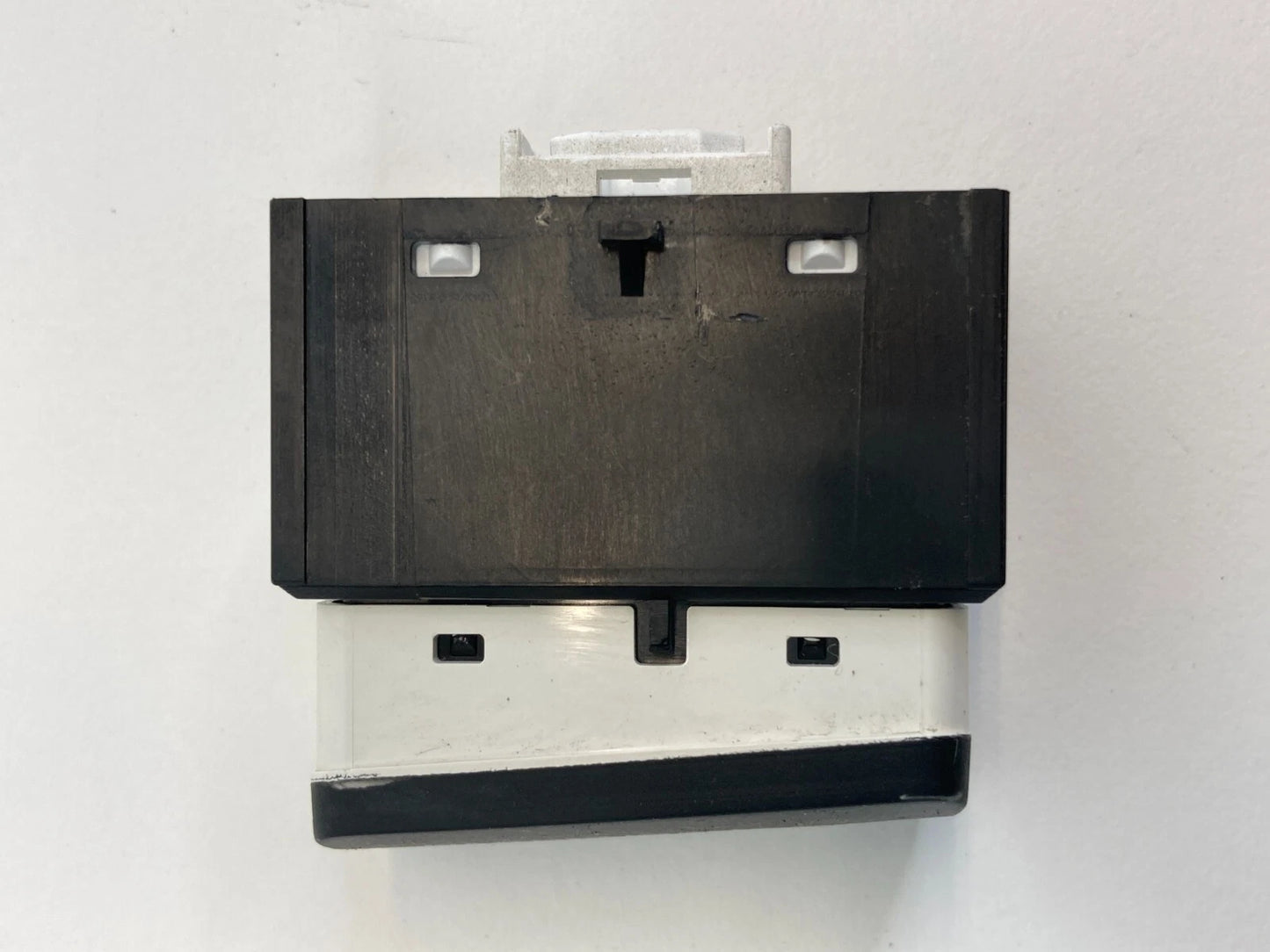 2003-2008 TOYOTA COROLLA DASH PASSENGER SWITCH INDICATOR LIGHT LAMP 6 PINS