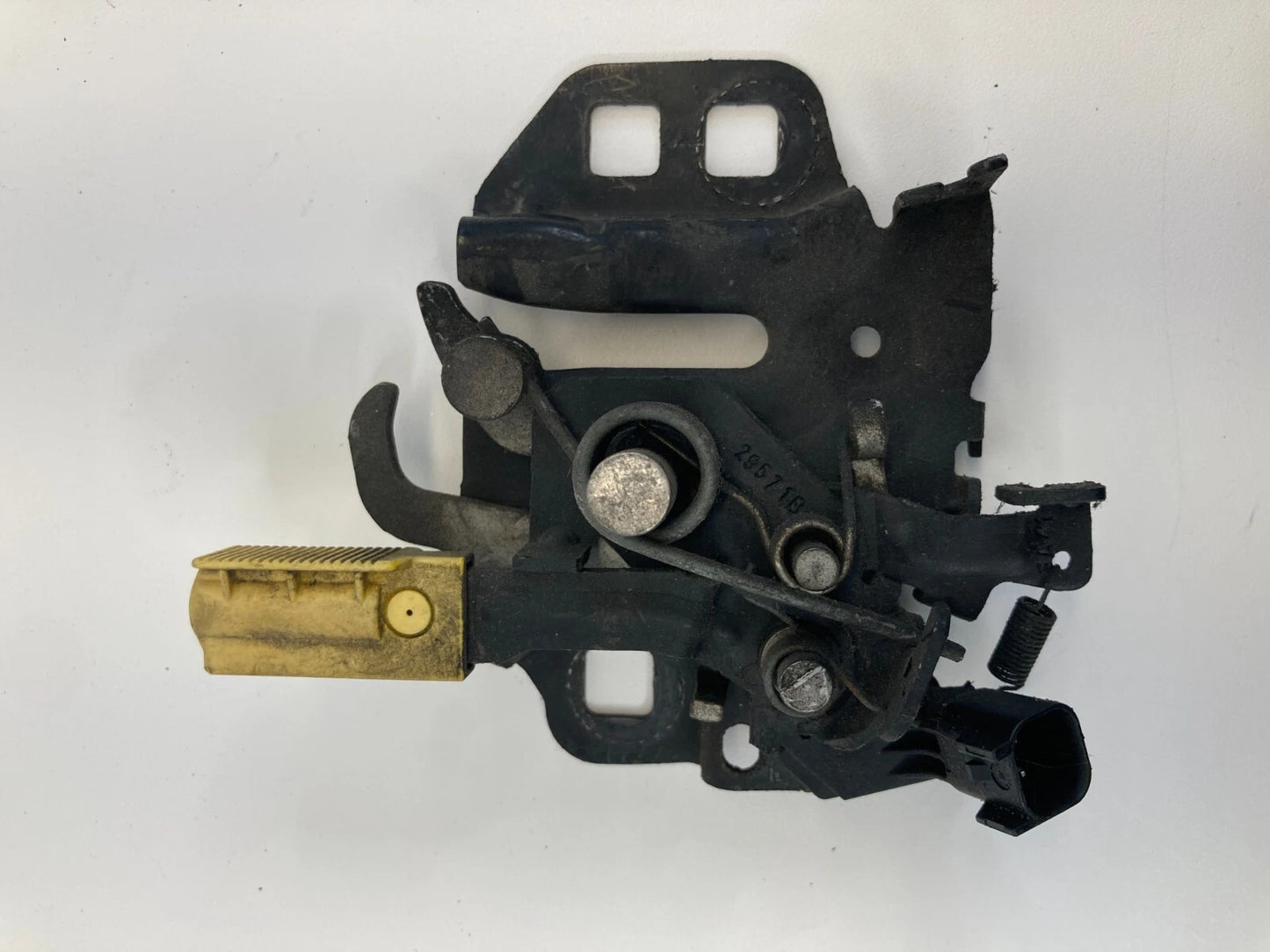 2013-2020 FORD FUSION FRONT LEFT SIDE HOOD LOCK LATCH RELEASE ACTUATOR OEM