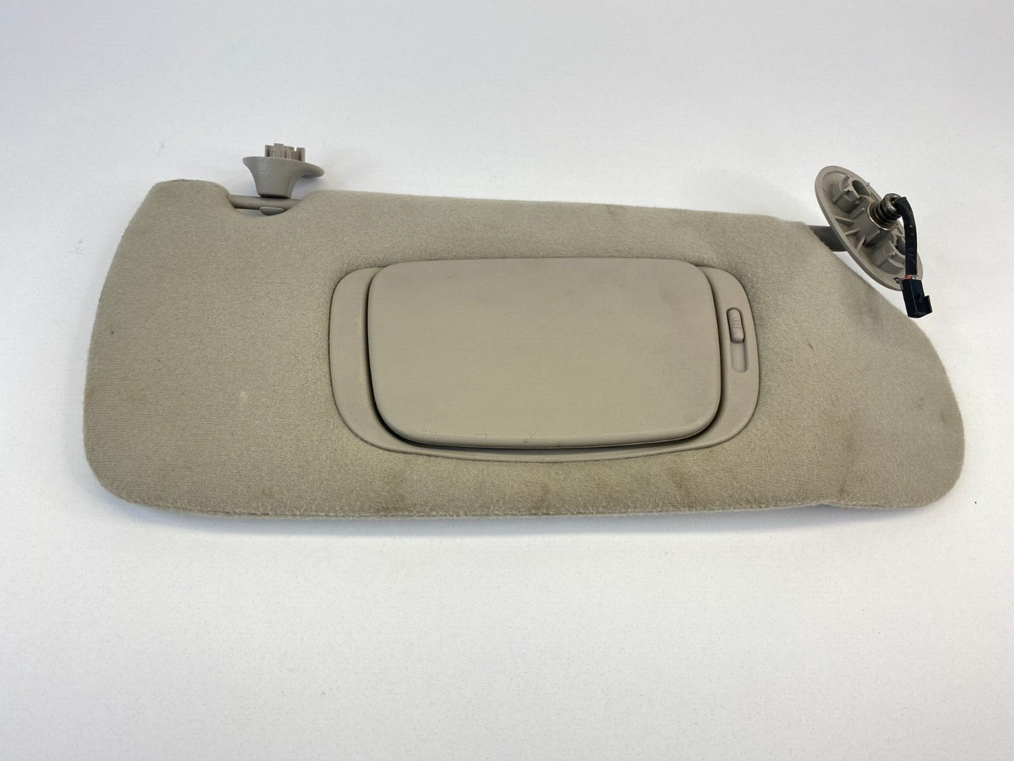 2003 Dodge Grand Caravan Front Right Passenger Sunvisor Sun Visor Shade OEM