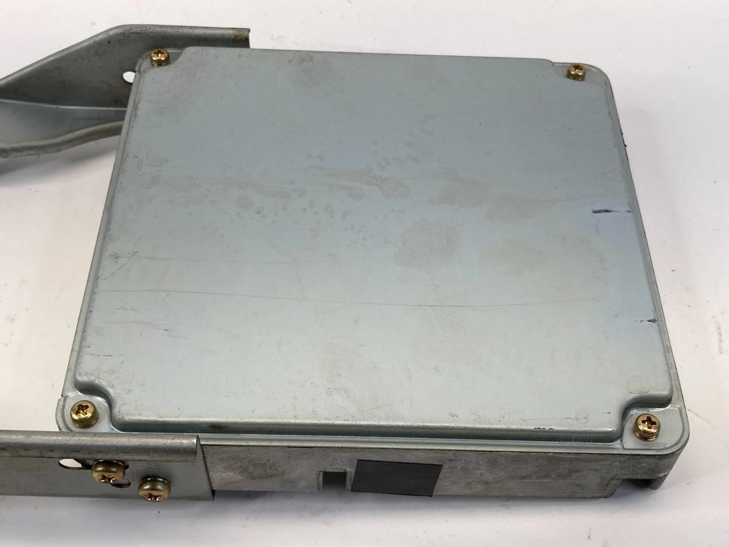 1998 TOYOTA 4RUNNER 3.4L AUTO TRANS 2WD ENGINE CONTROL MODULE ECU 89661-3D380