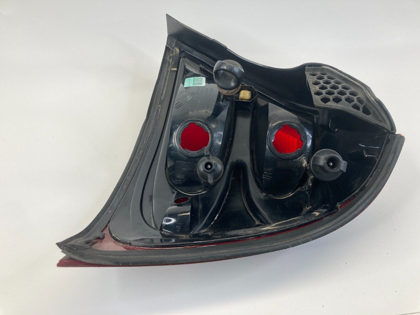 2004-2008 Pontiac Grand Prix Rear Left Side Tail Light Taillight Lamp Assy OEM