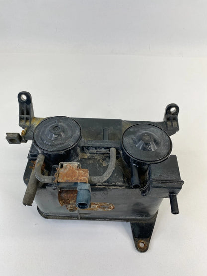 96 97 98 99 00 TOYOTA 4RUNNER TACOMA 2.7L FUEL VAPOR CHARCOAL CANISTER OEM