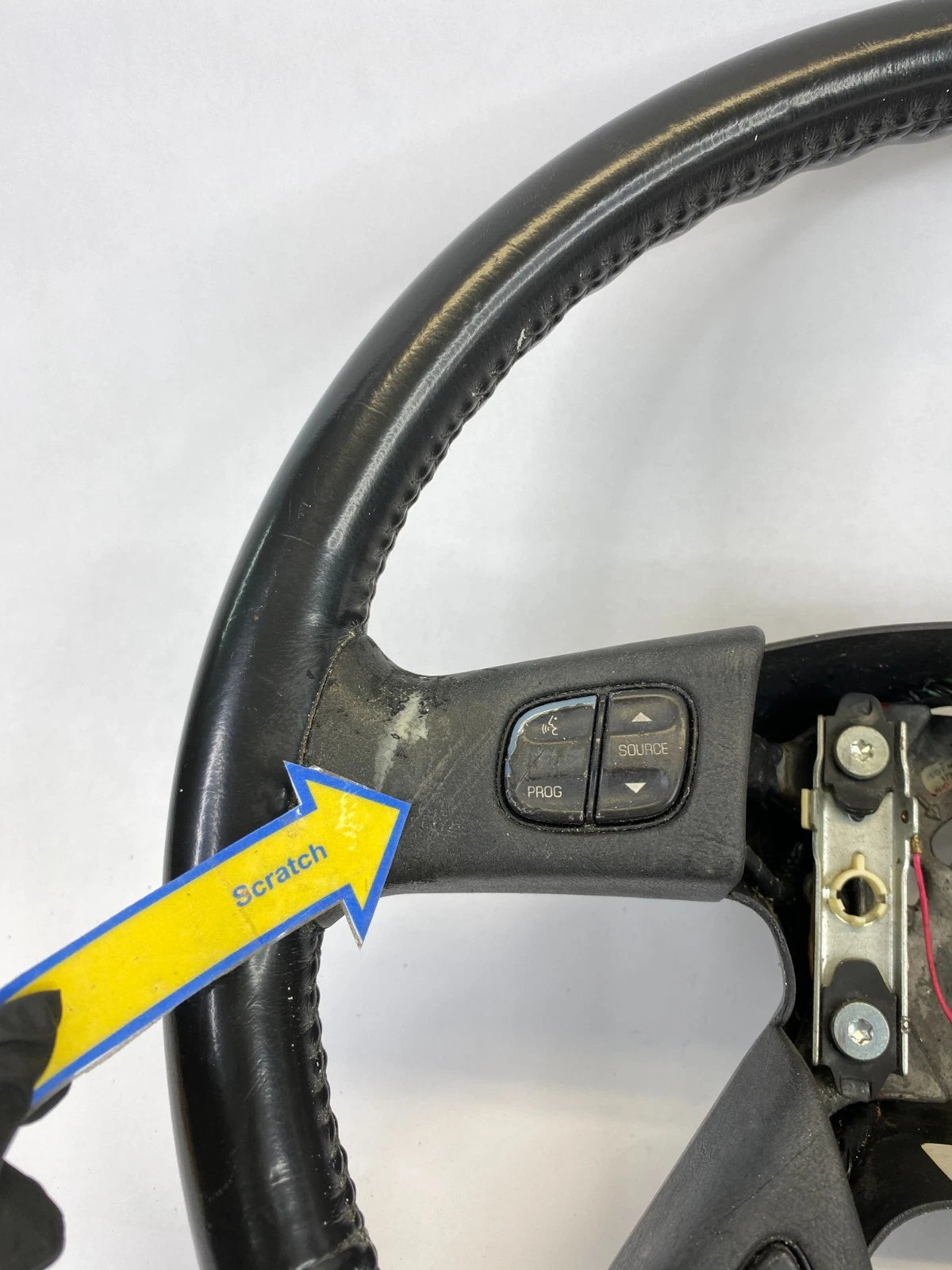 2002-2009 GMC ENVOY STEERING WHEEL W/ MULTIFUNCTION SWITCH BUTTONS 15188425 OEM