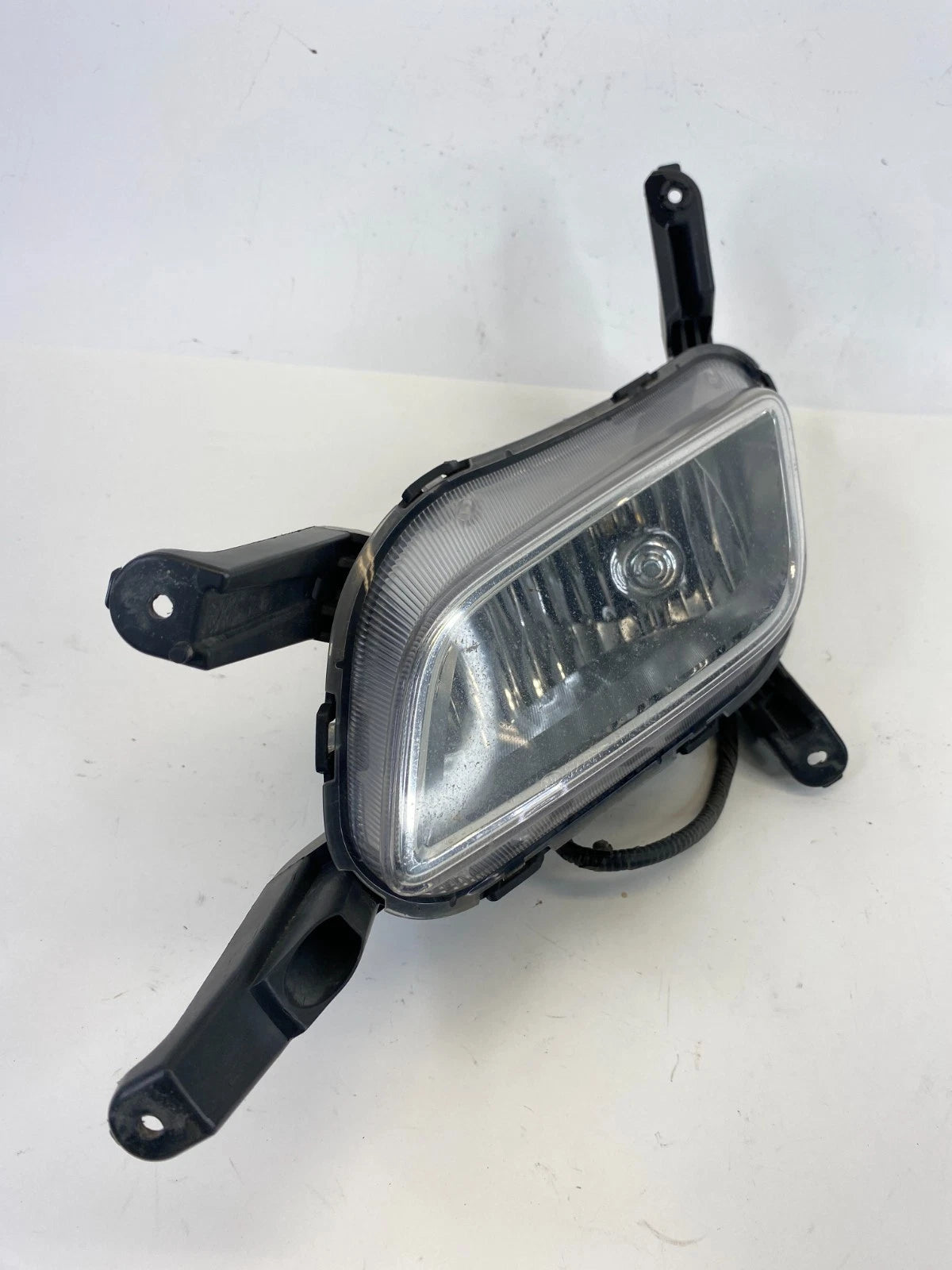 2014 2015 KIA OPTIMA LEFT DRIVER SIDE FOG LIGHT FOLIGHT ASSEMBLY 92201-2T5