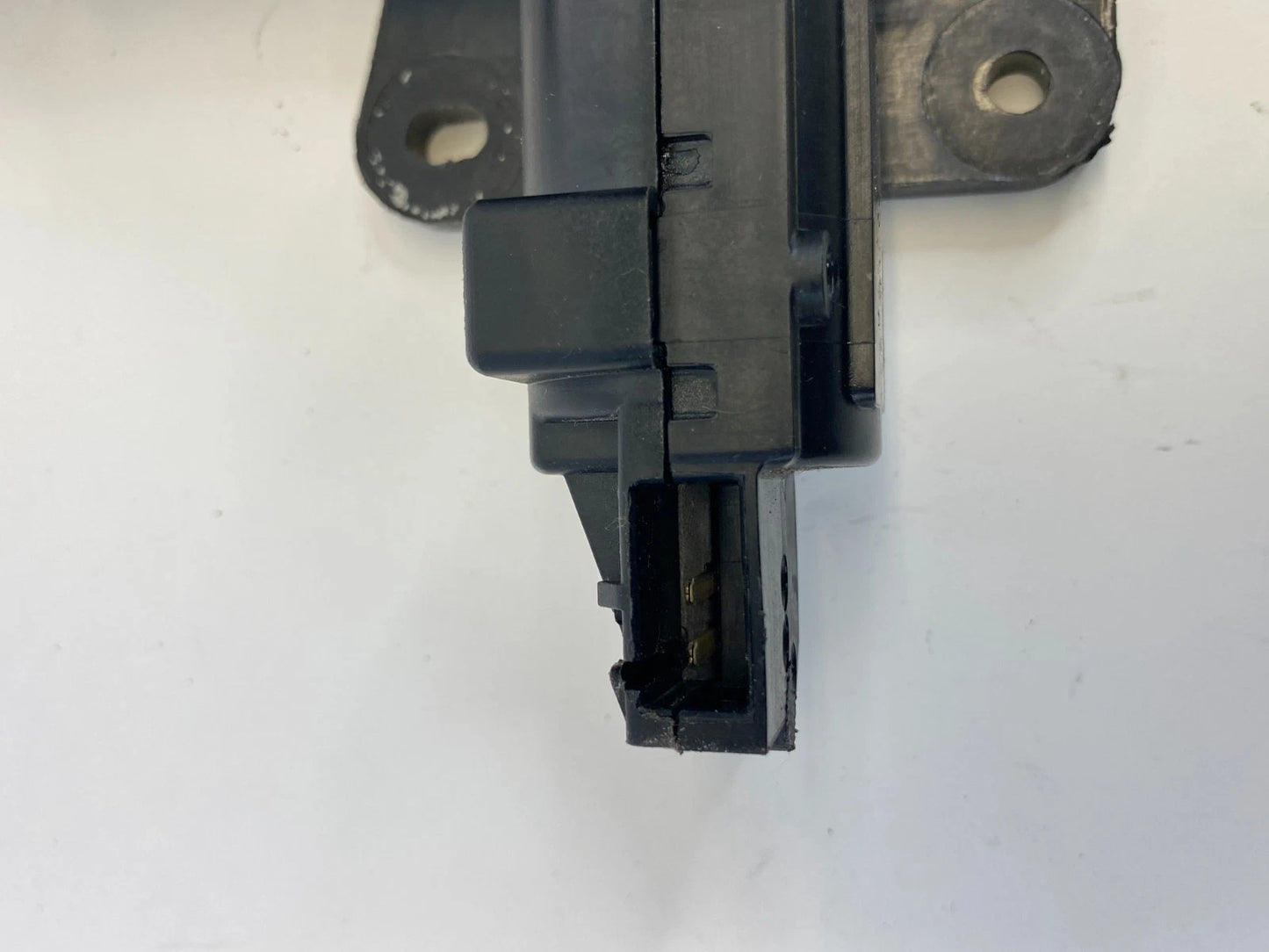 01-16 TOWN & COUNTRY 01-20 G CARAVAN REAR LH QUARTER VENT WINDOW MOTOR ACTUATOR