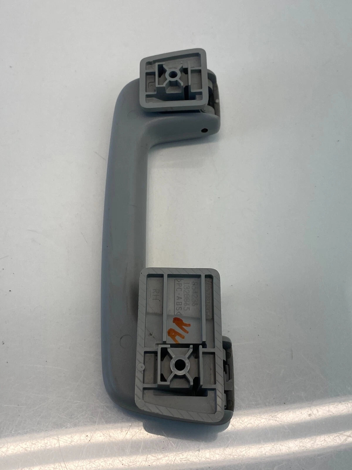 2005 2006 2007 FORD FIVE HUNDRED REAR RIGHT SIDE INNER ROOF GRAB GRIP HANDLE