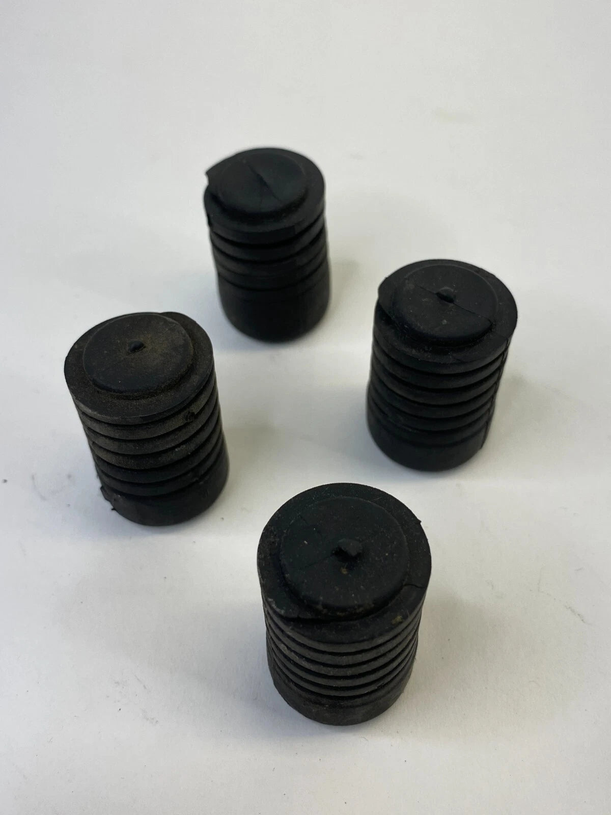2010-2016 KIA FORTE FRONT HOOD STOP BUFFER BUMPER RUBBER ADJUSTER CUSHION SET