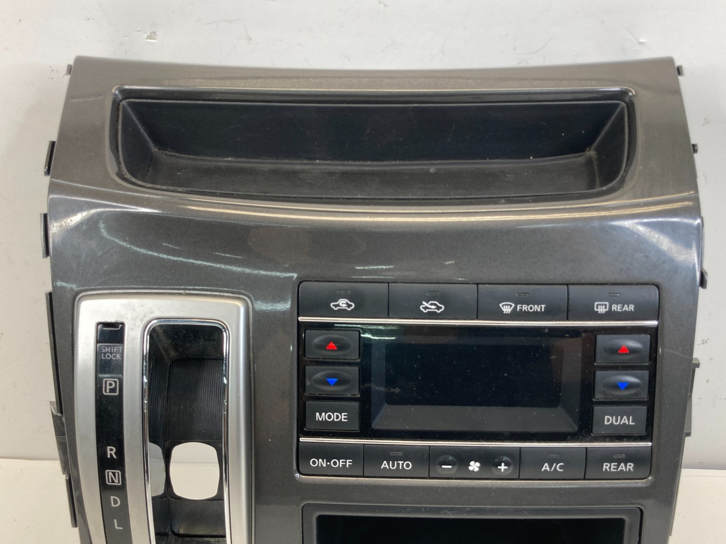 2011-2017 Nissan Quest HVAC Heater Temp Switch Climate Control w/ Shifter Bezel