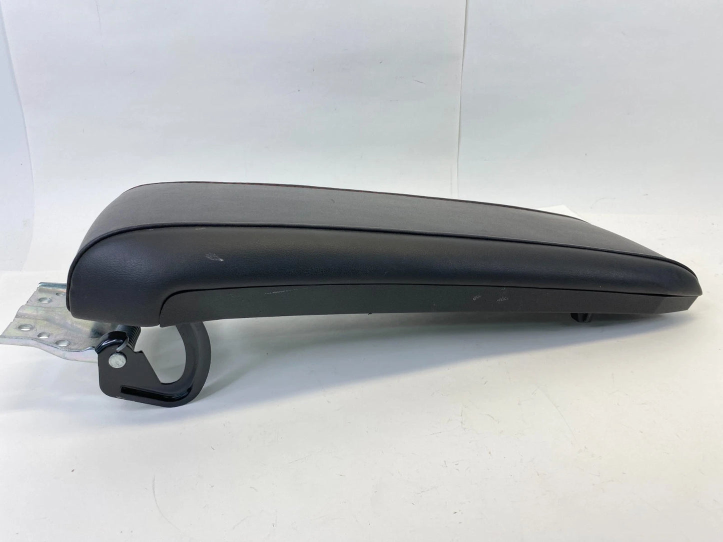 10-15 CHEVY EQUINOX GMC TERRAIN CENTER CONSOLE ARMREST ARM REST DOOR LID OEM