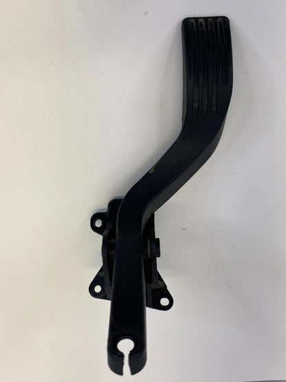 2000-2007 FORD FOCUS ACCELERATOR GAS PEDAL ASSEMBLY OEM 98AB-9P732-AF