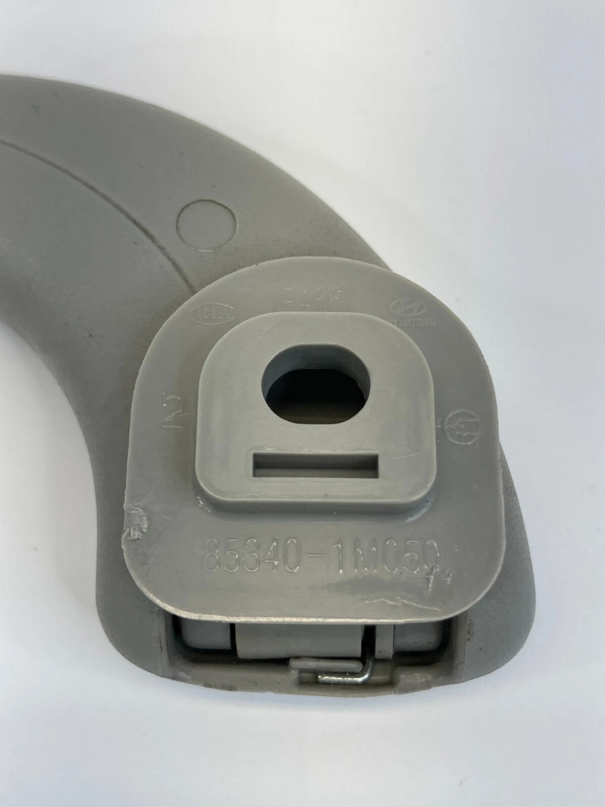 2010 2011 2012 2013 KIA FORTE ROOF REAR RIGHT PASSENGER GRAB GRIP HANDLE OEM