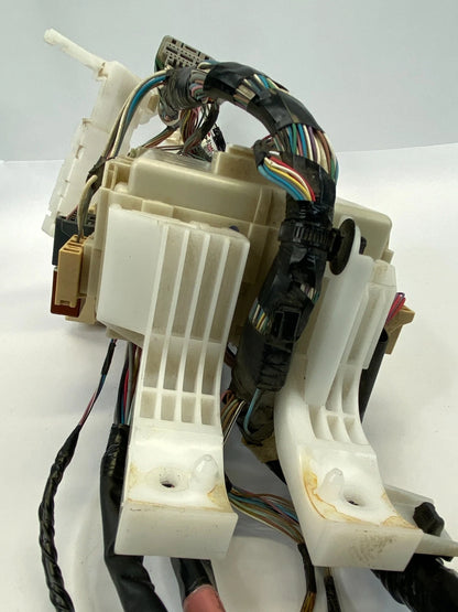 2009 2010 2011 TOYOTA YARIS INTERIOR FUSE BOX JUNCTION BLOCK 82730-52C90