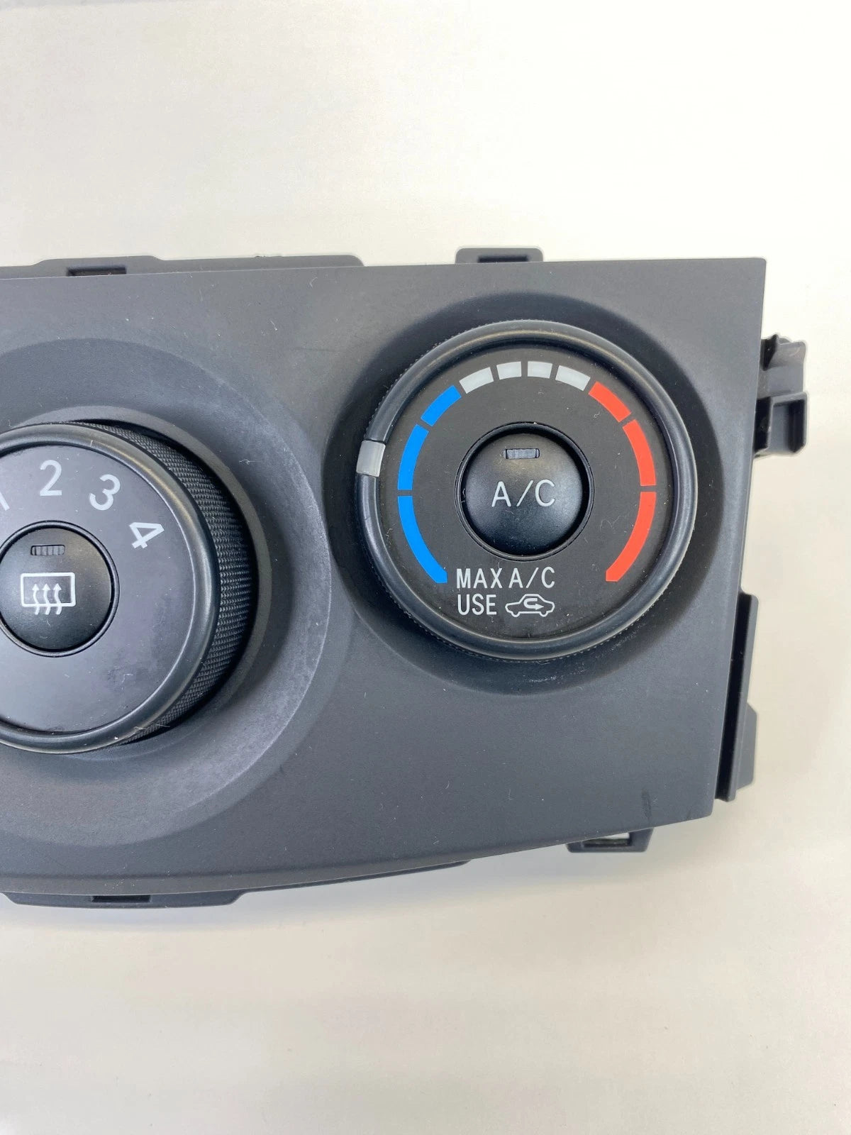 2009-2013 TOYOTA COROLLA AC HEATER CLIMATE CONTROL TEMPERATURE 55406-12440 OEM