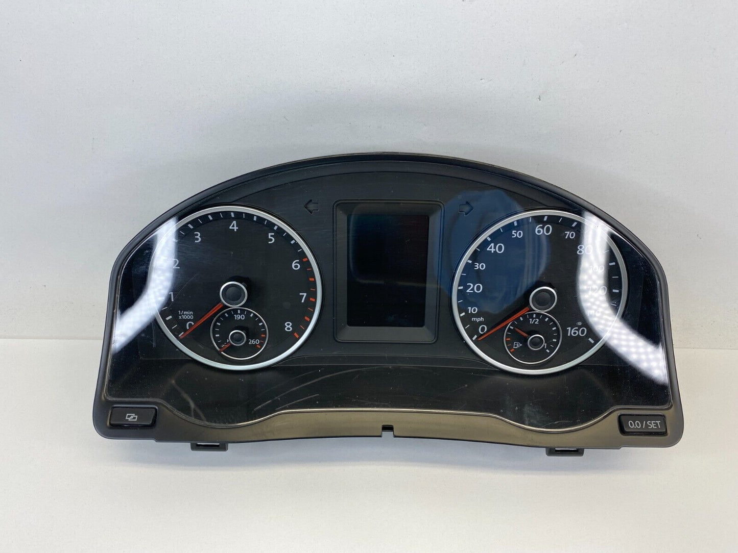 10 11 VW Tiguan AT Instrument Cluster Speedometer Gauges 141K Miles 5N0920-972B