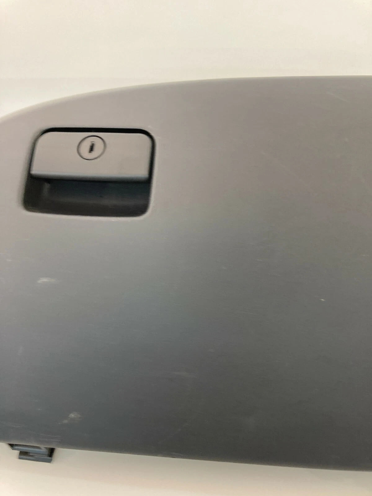 2007-2013 MITSUBISHI OUTLANDER GLOVE BOX STORAGE COMPARTMENT 8006A022 OEM