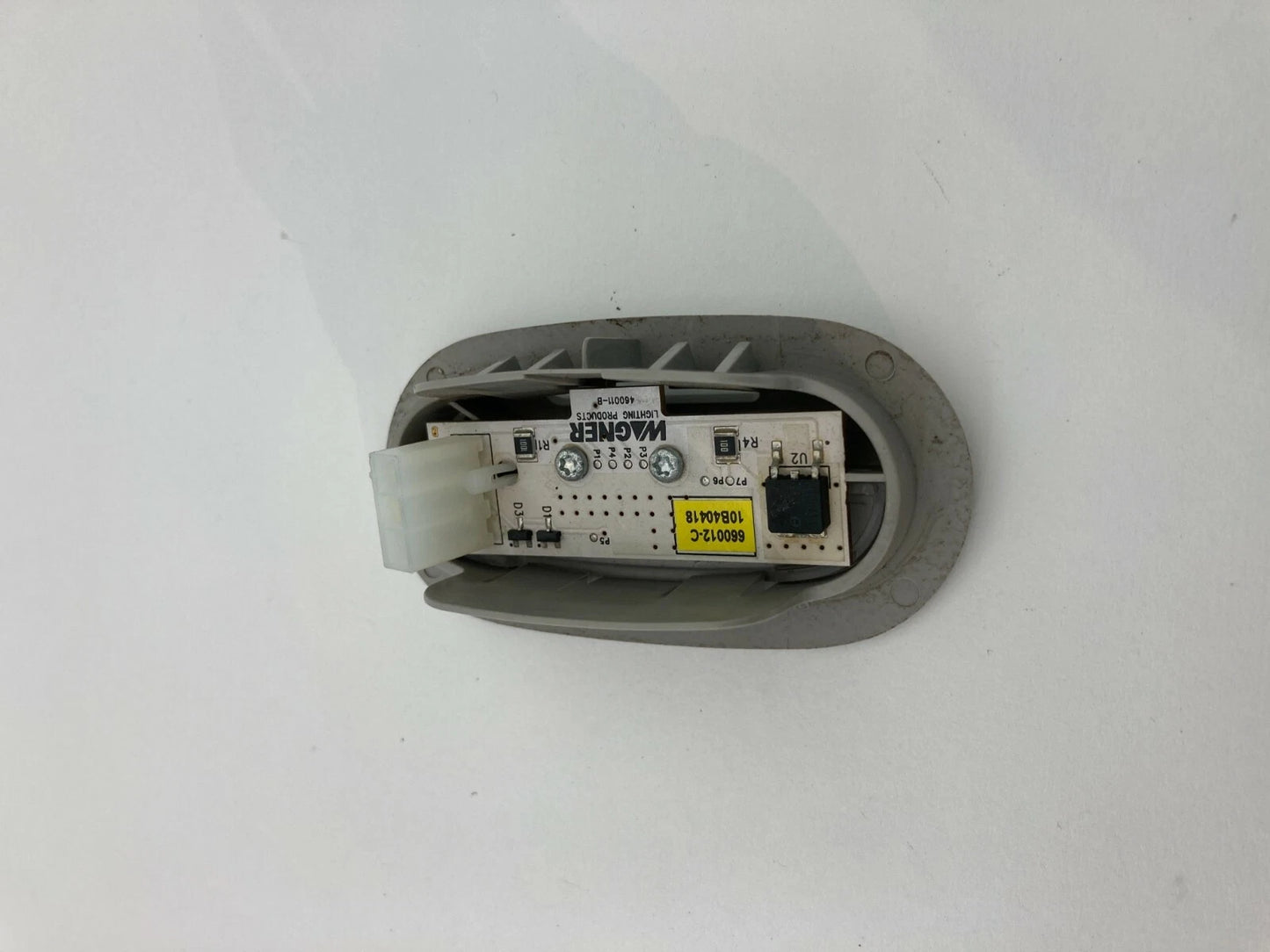 2008-2010 CHRYSLER TOWN & COUNTRY FRONT PASSENGER DOOR COURTESY LAMP LIGHT OEM