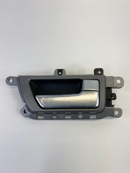 2009-2011 Kia Borrego Right Passenger Inner Door Handle 82623-2J000 OEM