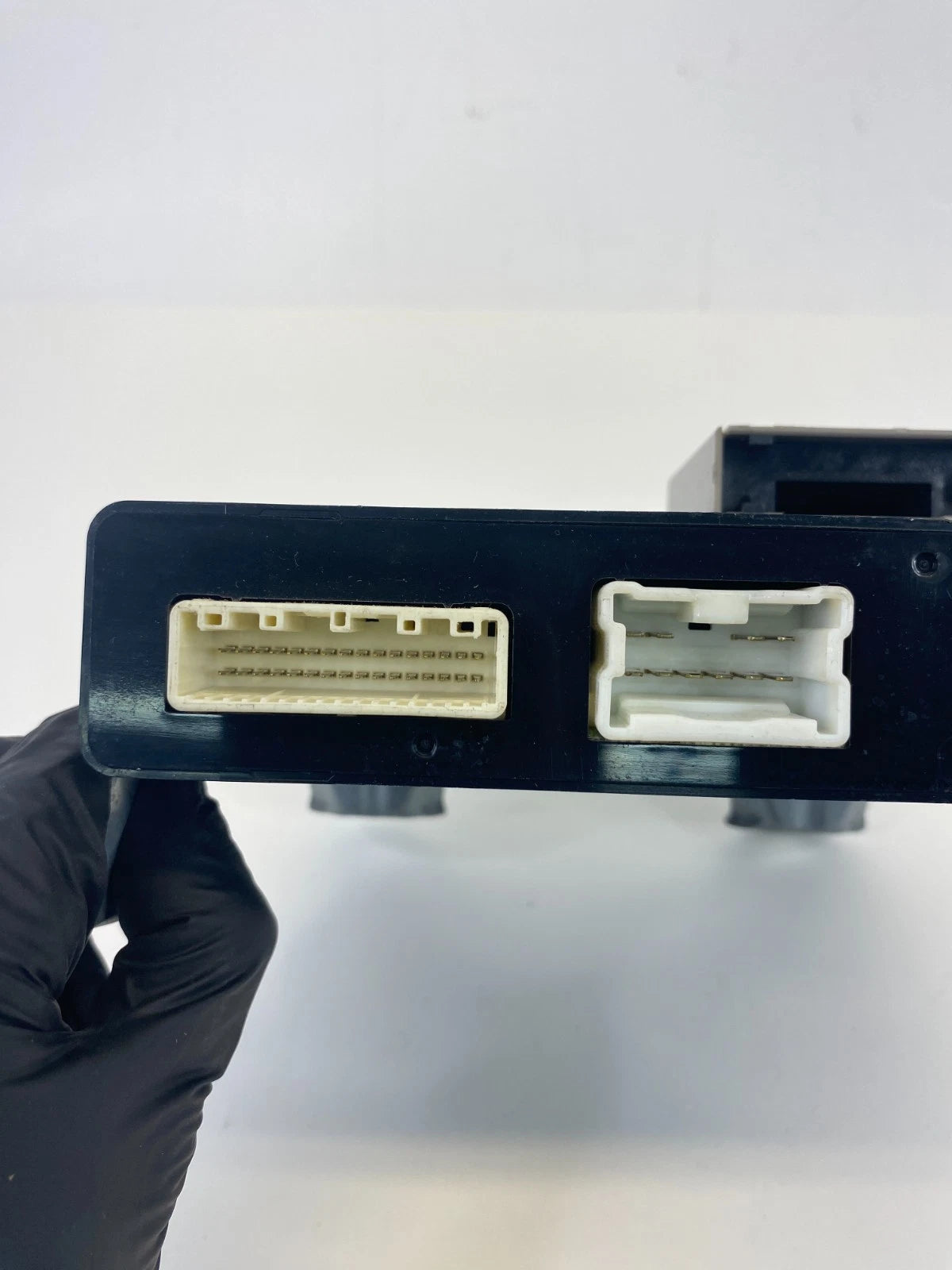 2014 2015 2016 2017 Nissan Quest Left Sliding Door Control Module 285D1-1JA1D