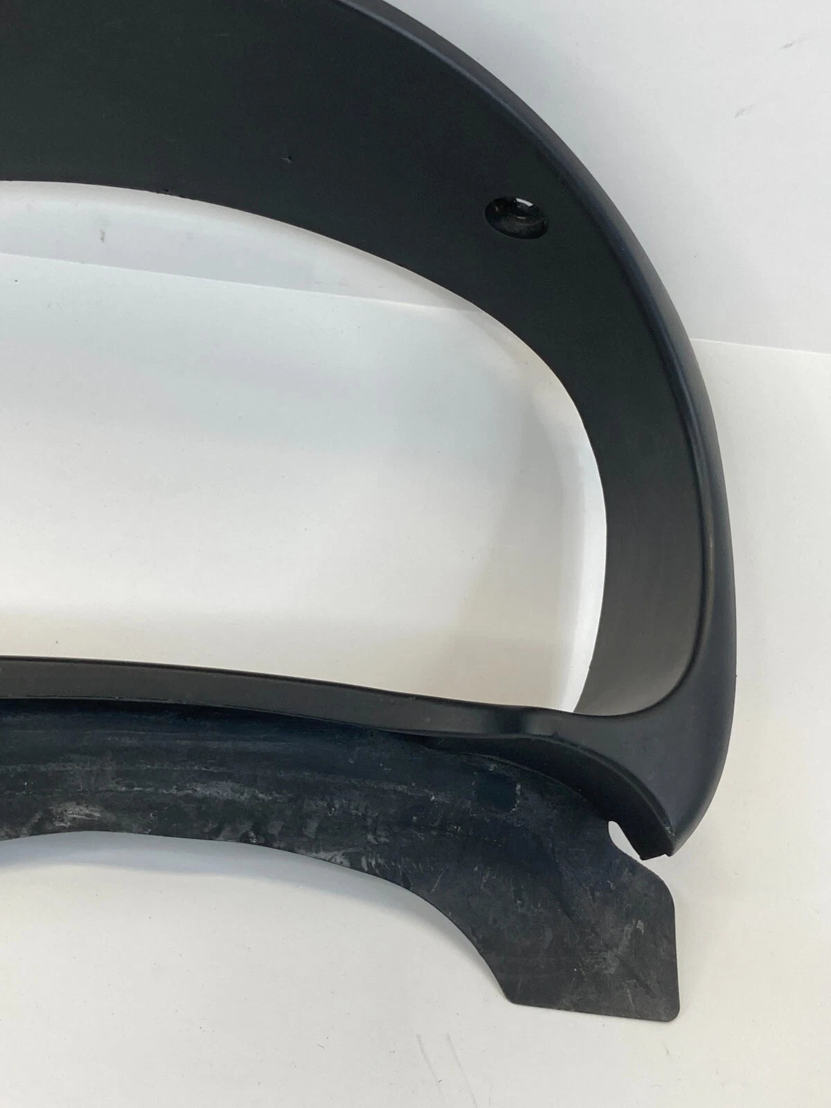 2006-2011 KIA RIO RIO5 DASH INSTRUMENT CLUSTER TRIM COVER BEZEL 84830-1G000 OEM
