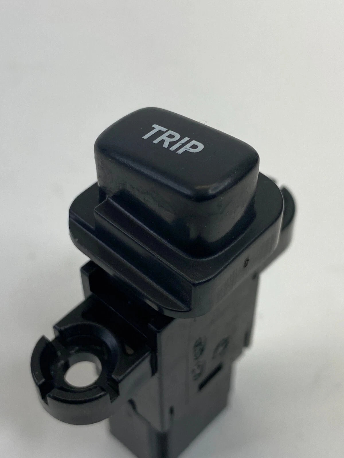 2010 2011 2012 2013 KIA FORTE DASH TRIP CONTROL SWITCH BUTTON 202008463
