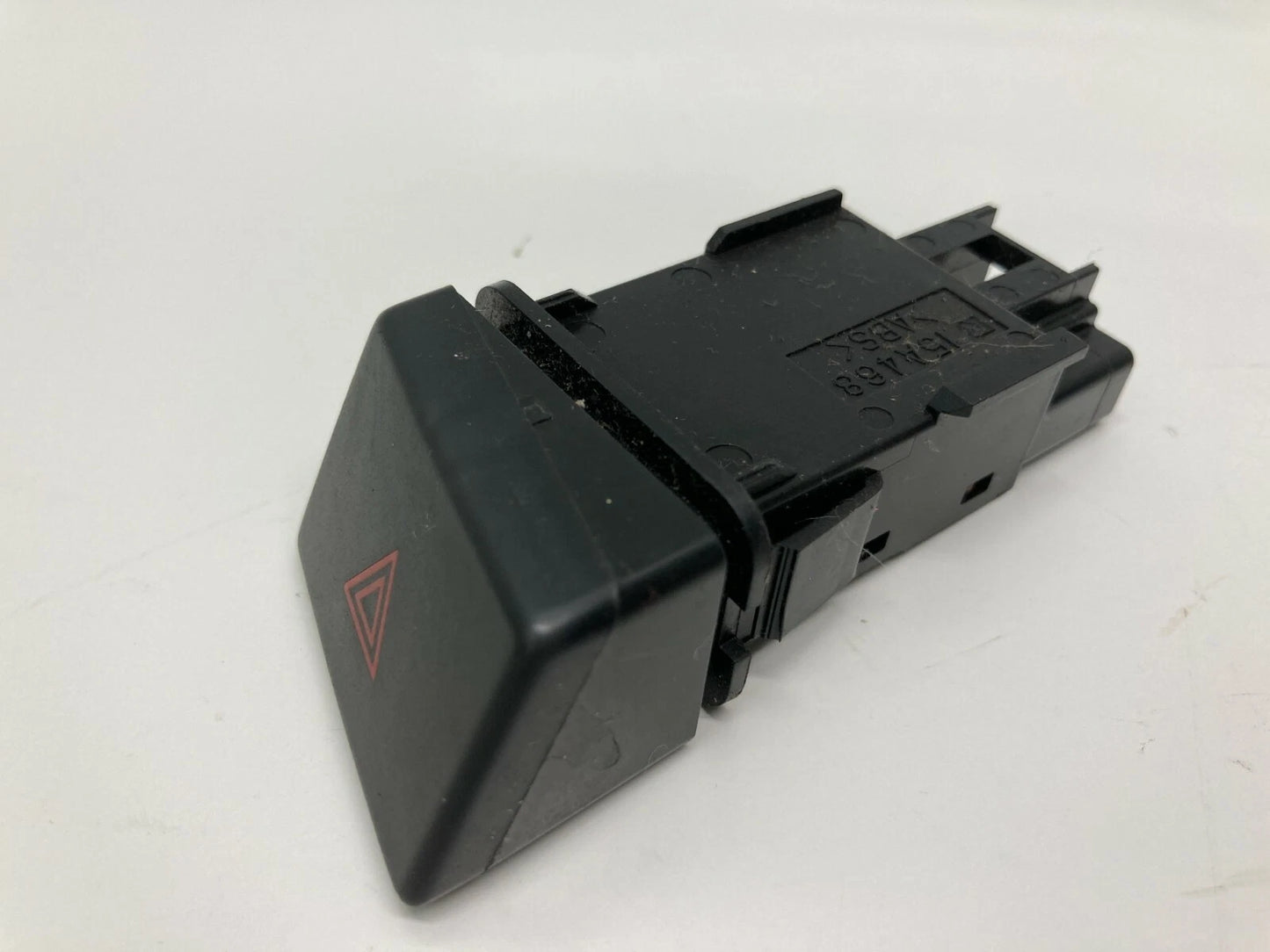 2006 2007 MAZDA 5 HATCHBACK HAZARD EMERGENCY LIGHT BUTTON SWITCH 15A468 OEM