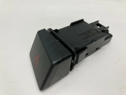 2006 2007 MAZDA 5 HATCHBACK HAZARD EMERGENCY LIGHT BUTTON SWITCH 15A468 OEM