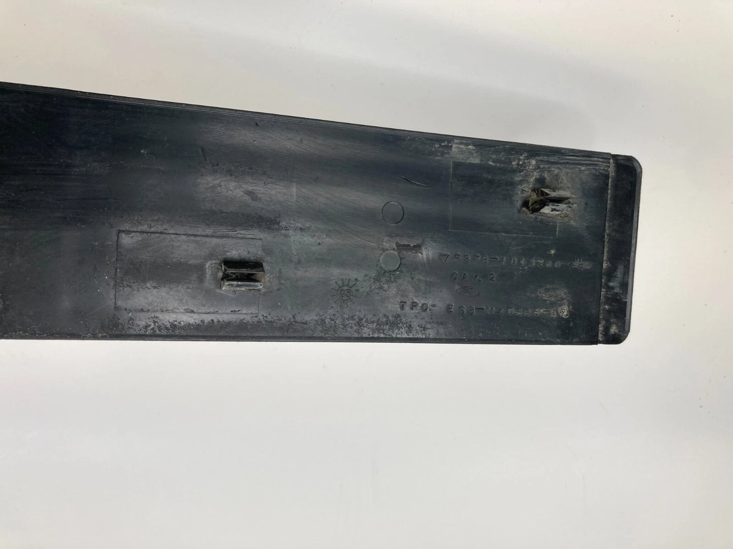 93-11 FORD RANGER FRONT SIDE DOOR SILL STEP SCUFF PLATE TRIM F37B1013260AB OEM