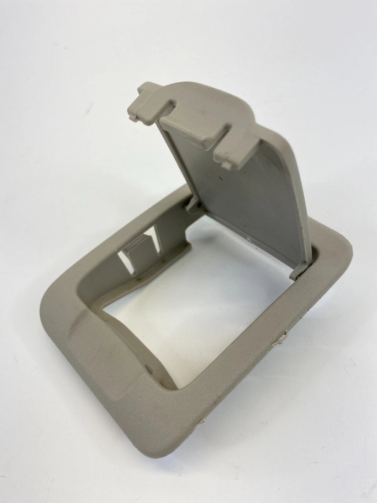 2006-2016 FORD FUSION REAR SEAT CHILD ANCHOR CAP COVER BEIGE 6E53-54613E54-A OEM
