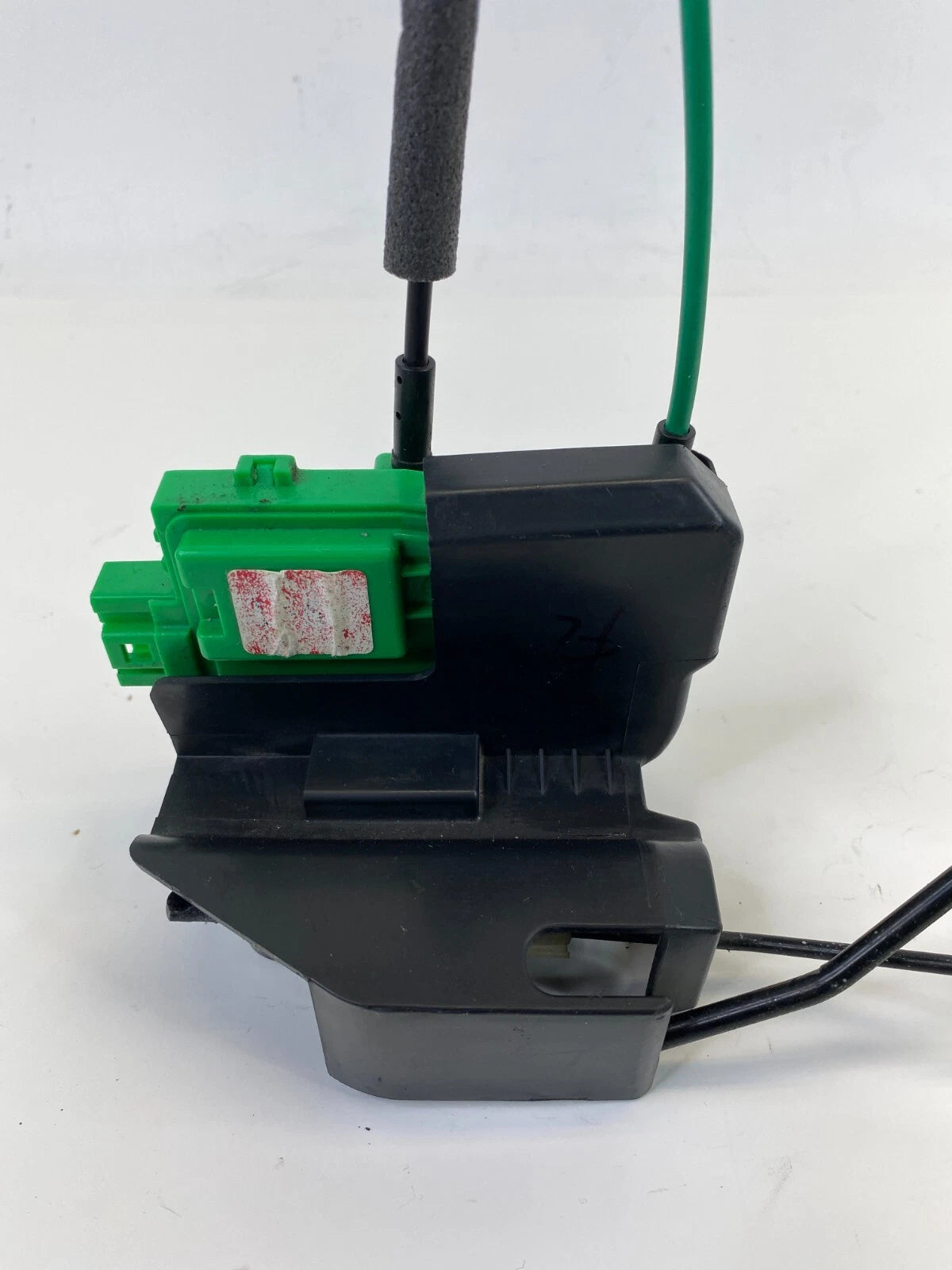 2012-2017 HYUNDAI ACCENT HATCHBACK FRONT LEFT SIDE DOOR LOCK LATCH ACTUATOR OEM