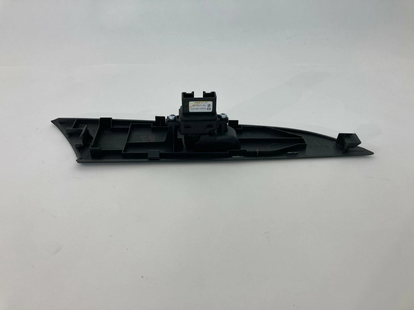 04-09 MAZDA 3 MAZDA3 SEDAN FRONT RIGHT DOOR WINDOW CONTROL SWITCH BN8F4281J OEM