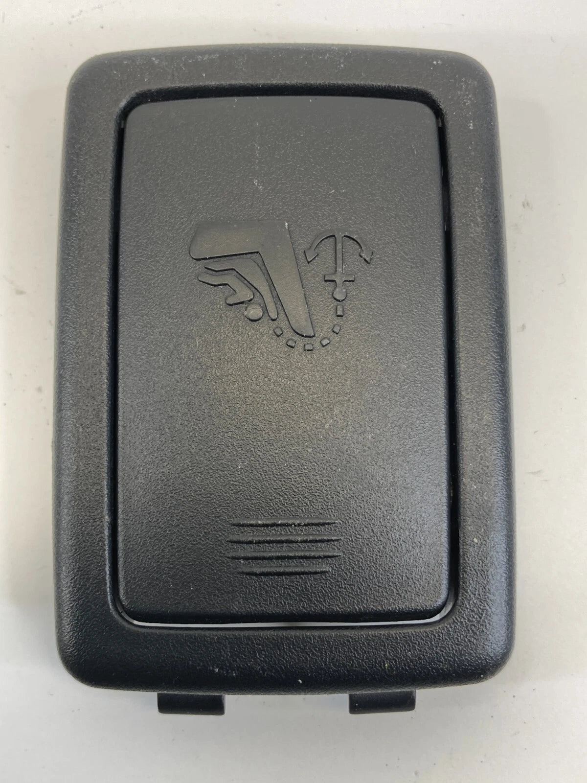 2008-2012 CHEVROLET MALIBU BACK SEAT CHILD SAFETY ANCHOR HOOK CAP COVER 15292191
