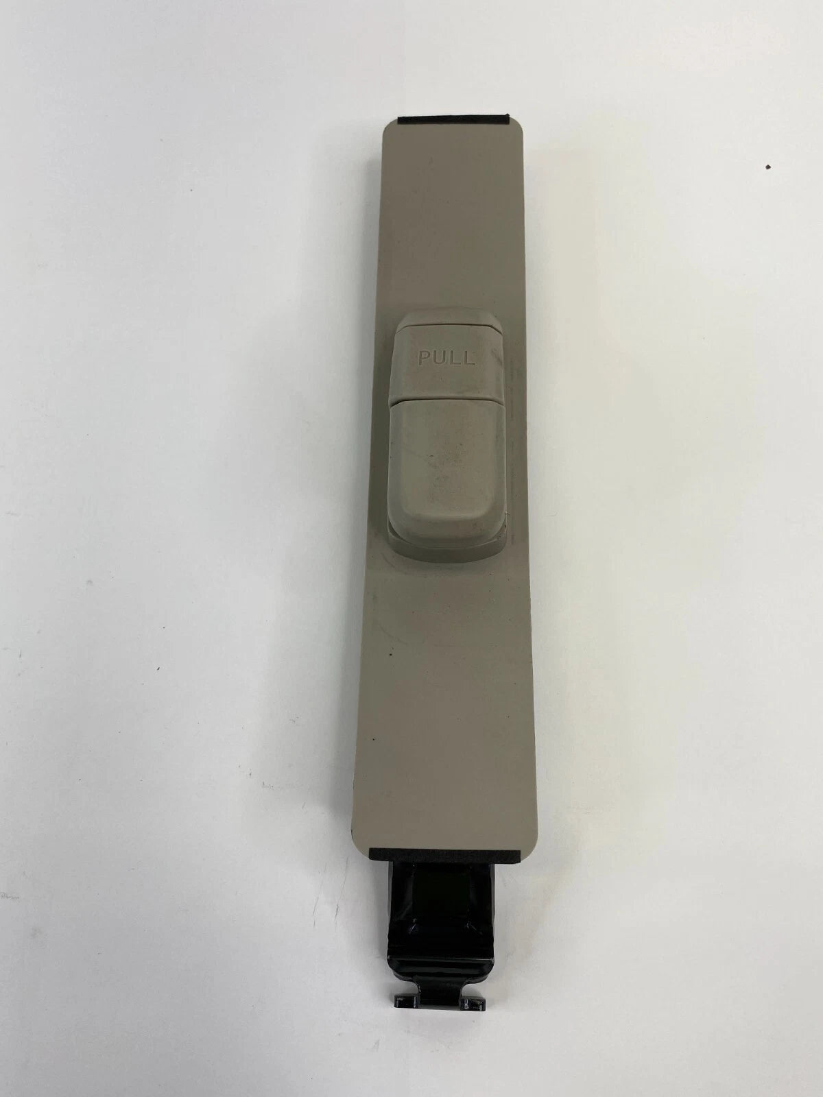 2006-2012 FORD FUSION 4-DR FRONT LEFT DRIVER SEAT BELT HEIGHT ADJUSTER TRIM OEM