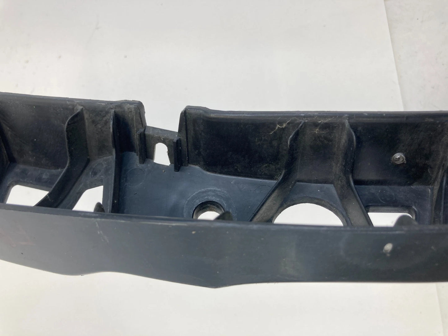 2009-2011 JAGUAR XF FRONT BUMPER RIGHT SIDE BUMPER BRACKET SUPPORT ASSY OEM
