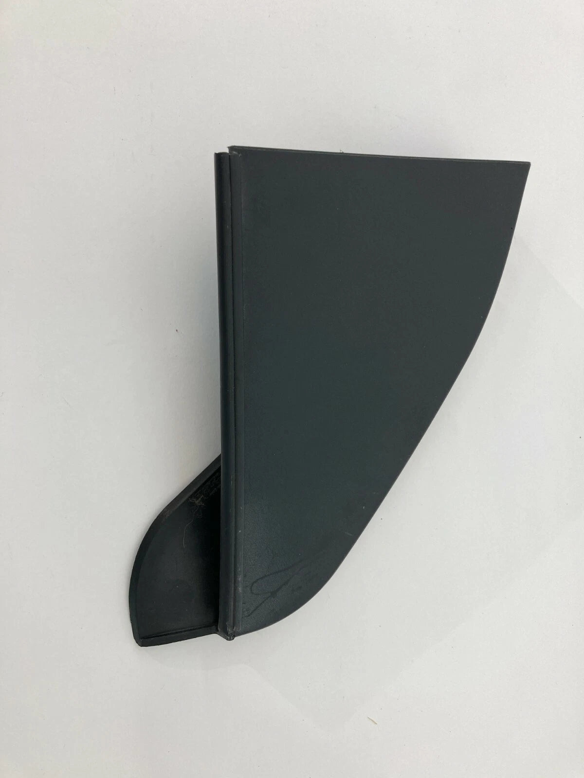 2008-2016 CHRYSLER TOWN & COUNTRY REAR LEFT SIDE SLIDING DOOR INNER MOLDING OEM