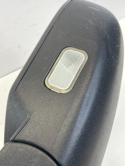 2007 2008 GMC Yukon Front Right Side View Power Mirror 15882677 OEM