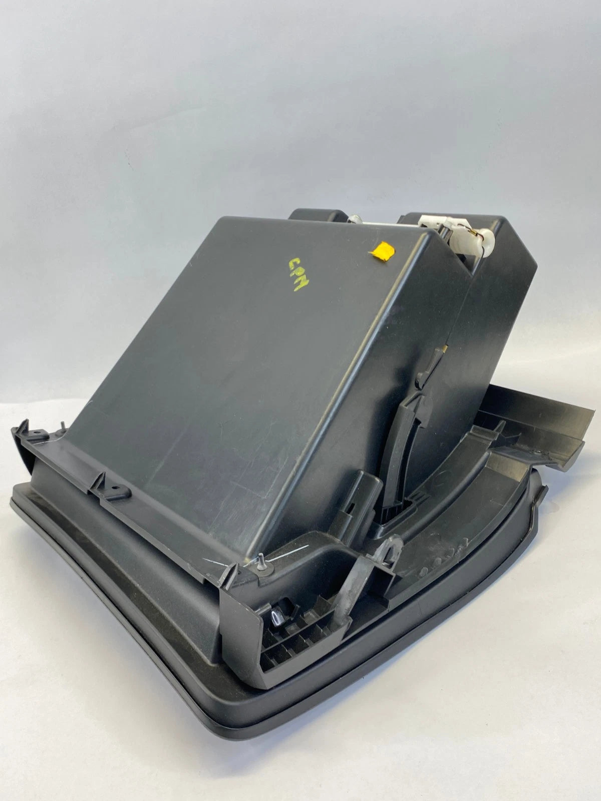 2013-2019 NISSAN SENTRA GLOVE BOX STORAGE COMPARTMENT DOOR ASSEMBLY OEM
