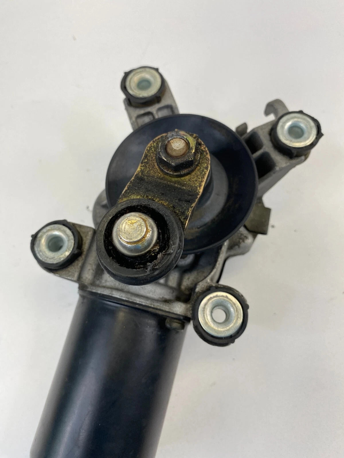 2001-2003 INFINITI QX4 FRONT WINDSHIELD WIPER MOTOR OEM