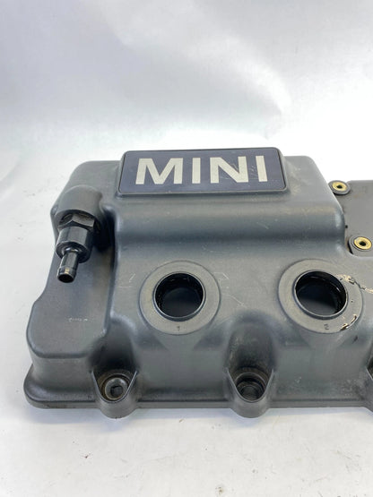 2002-2008 MINI COOPER 1.6L ENGINE VALVE COVER ASSEMBLY OEM