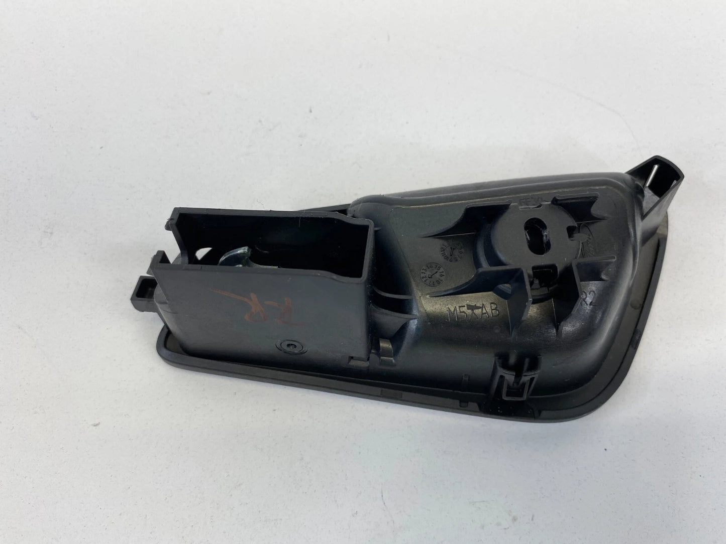 2012-2018 FORD FOCUS REAR RIGHT SIDE INTERIOR DOOR HANDLE BM51-A22600-BDW OEM