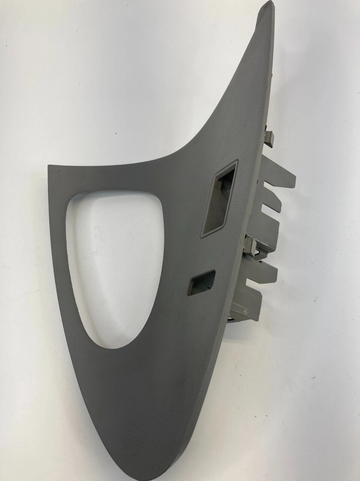 10 11 TOYOTA CAMRY FRONT RIGHT SIDE DOOR WINDOW SWITCH BEZEL TRIM 74231-06300
