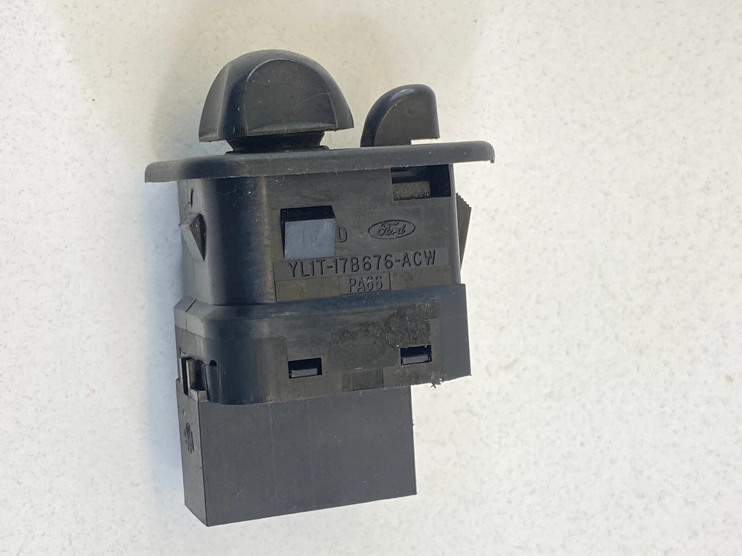 2000 2001 FORD EXPEDITION LEFT POWER MIRROR CONTROL SWITCH BUTTON YL1T-17B676-AC