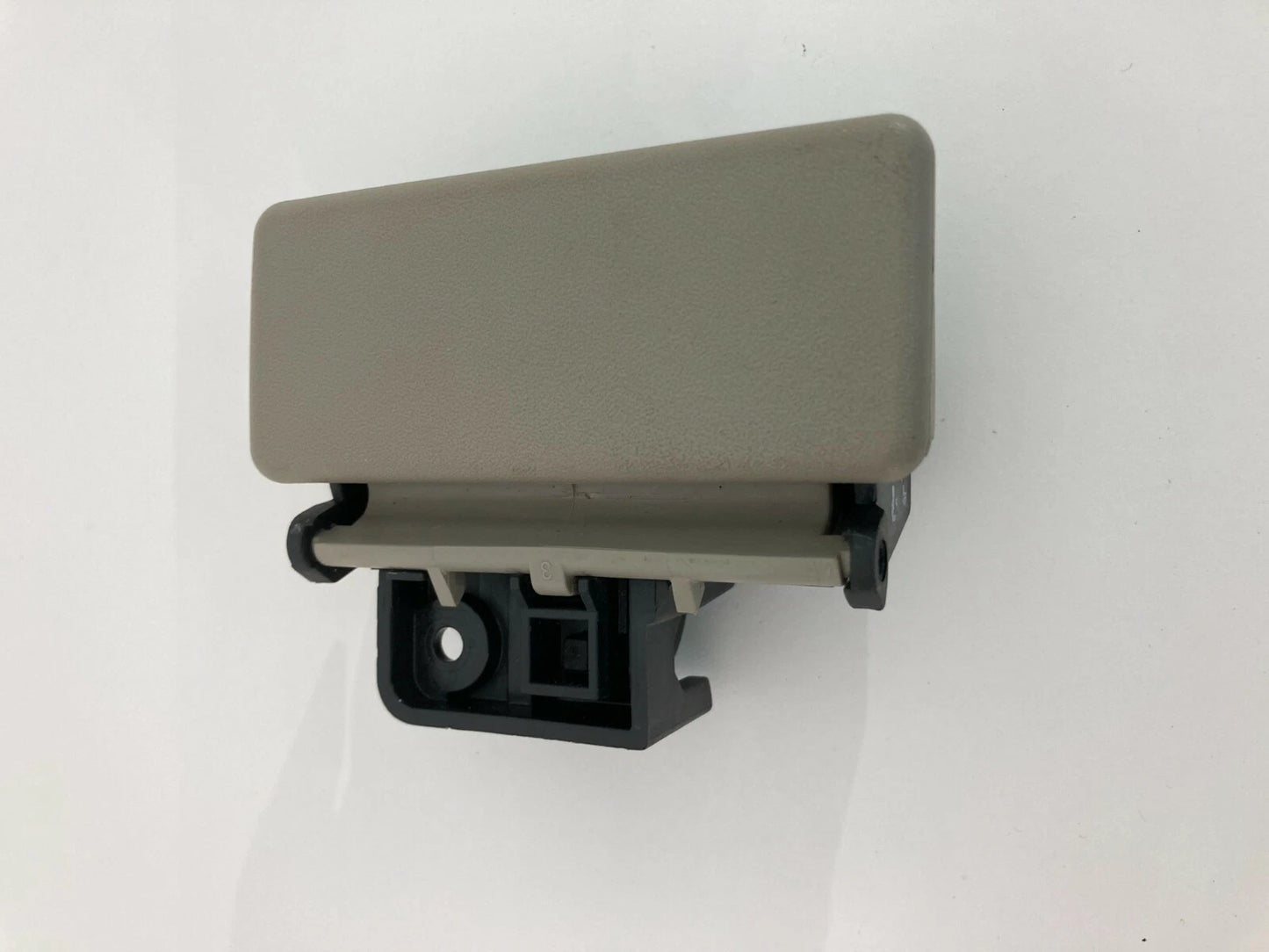 2006-2009 FORD FUSION GLOVE BOX COMPARTMENT LOCK LATCH HANDLE F23-1706004 OEM
