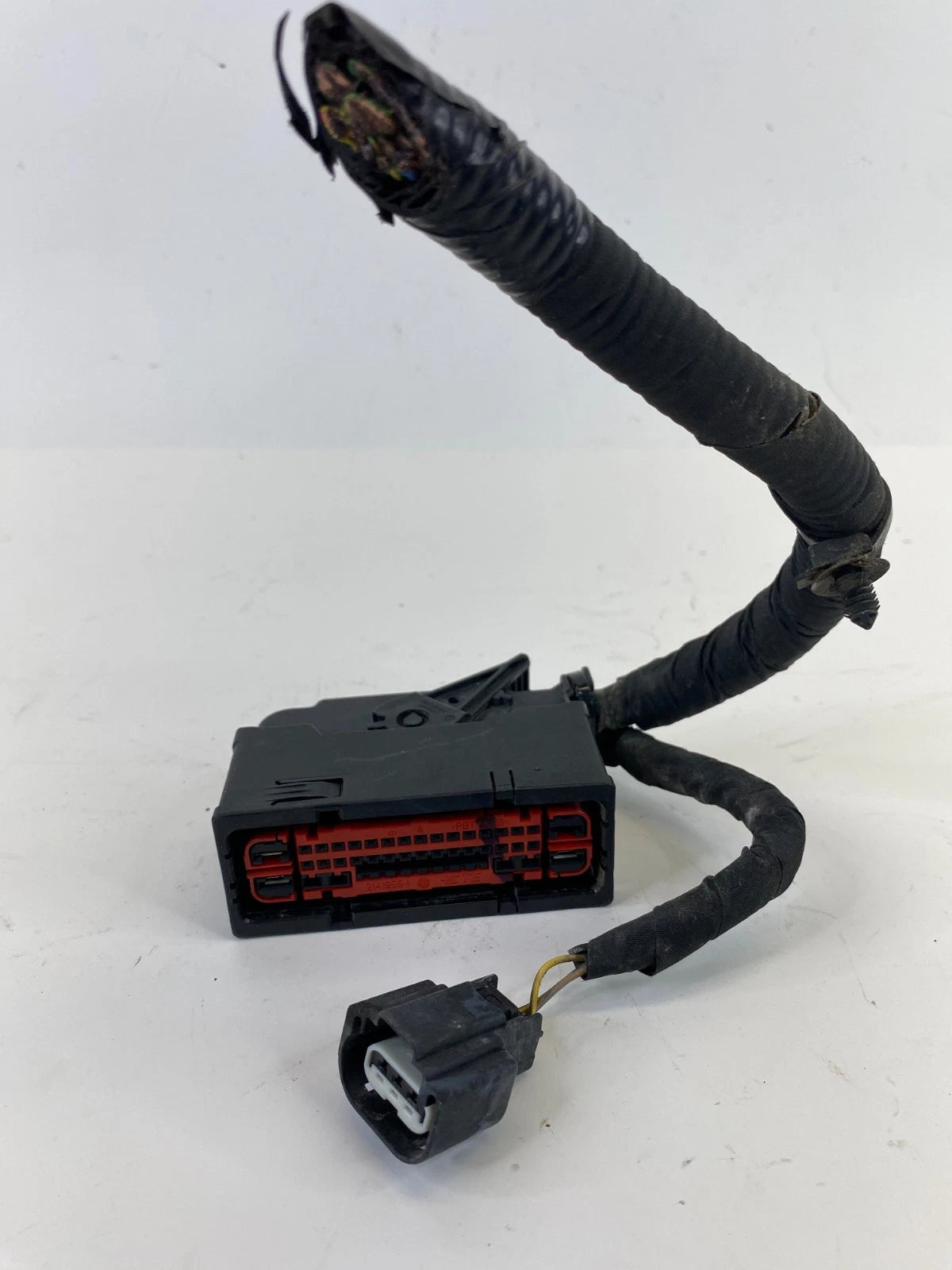 16-19 FORD EXPLORER INTERCEPTOR 3.5L AT ABS ANTI LOCK BRAKE PUMP PLUG CONNECTOR