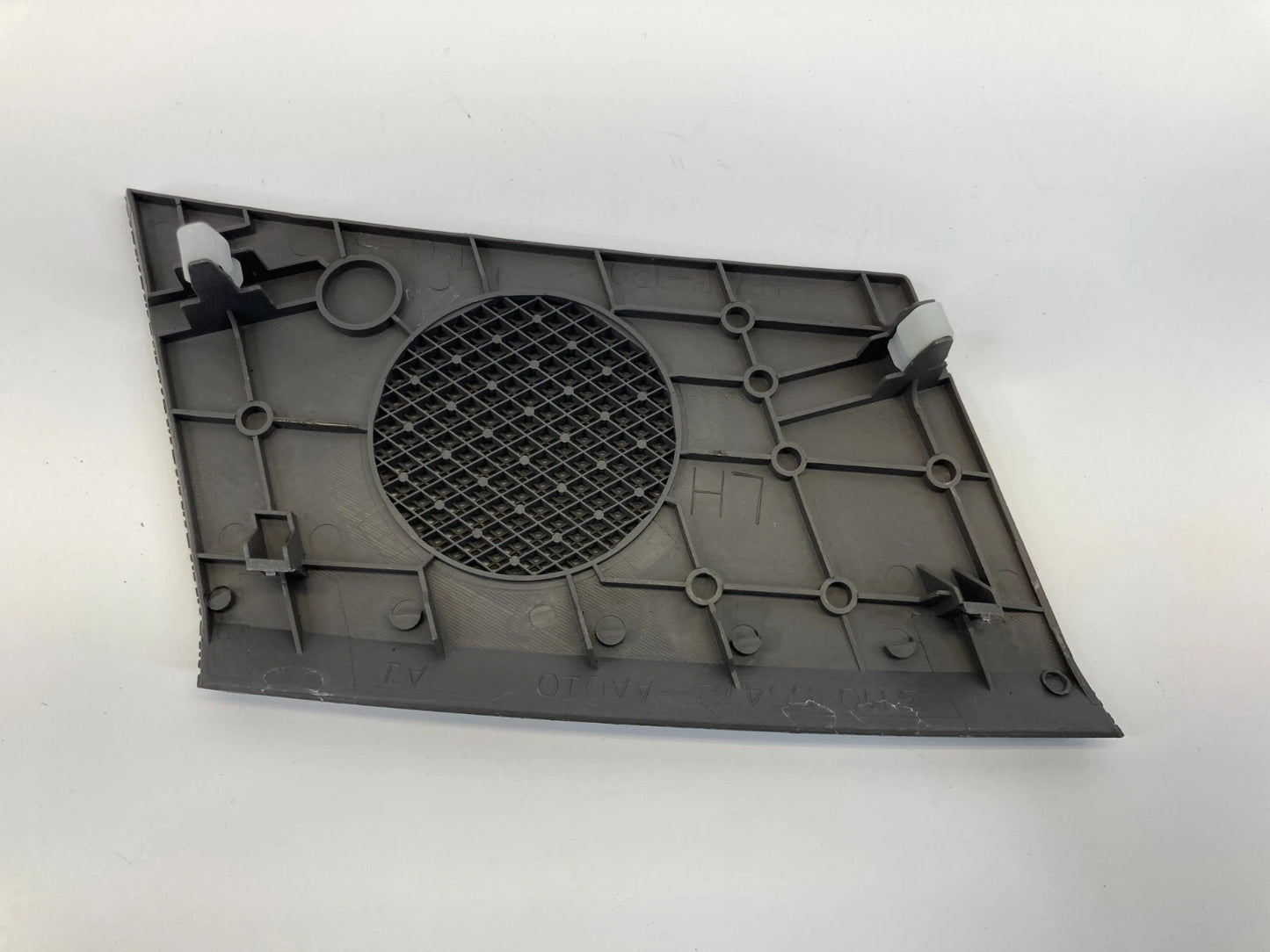2002-2006 TOYOTA CAMRY DASH LEFT SPEAKER TWEETER GRILLE COVER TRIM 55472-AA010