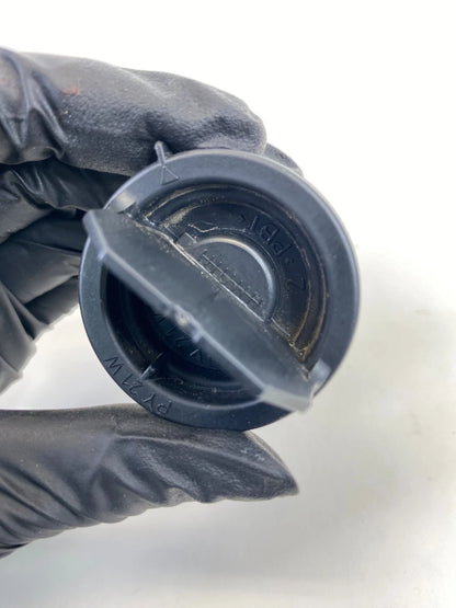 03 04 05 06 07 Saab 9-3 Convertible Turn Signal Bulb Socket Xenon OEM